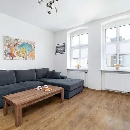 Comfortable Near The Old Town By Renters Poznan