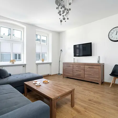 דירה Comfortable Near The Old Town By Renters