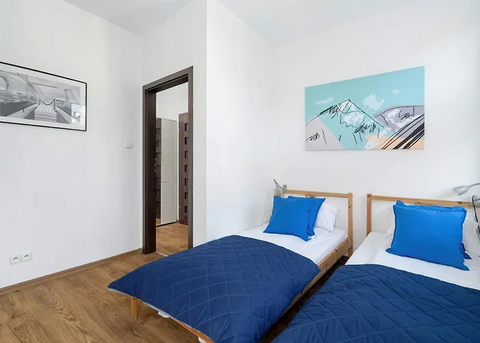 Comfortable Near The Old Town By Renters Appartamento *