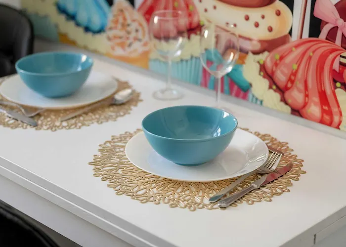 Comfortable Near The Old Town By Renters Appartamento Poznań